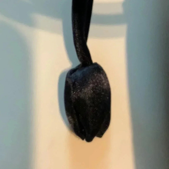 2/$30 VINTAGE Blue/Gold Butterflies Satin Jewellery Roll - Picture 4 of 12